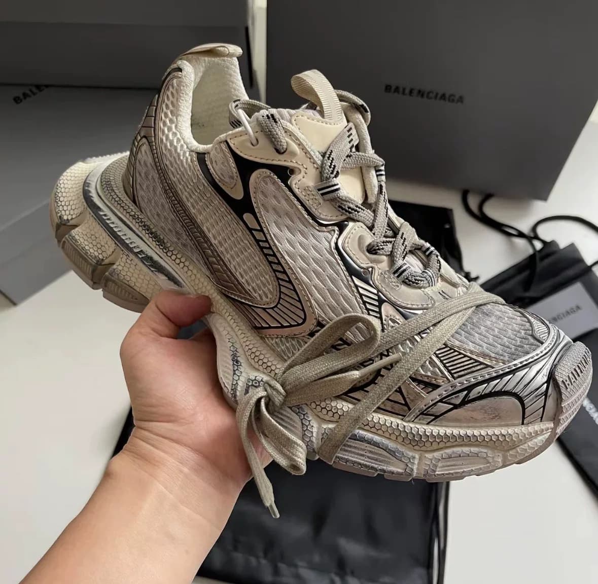 "Совершенно новая версия" Paris 3XL daddy shoes, 1.1 высококачественная повторная гравировка, с акцентом на правильную версию