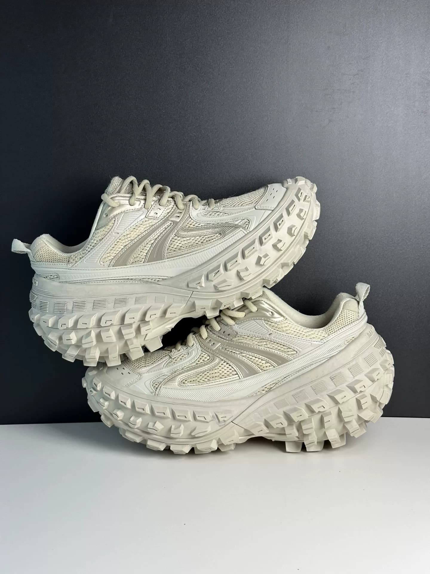 Сетка для обуви Balenciaga Balenciaga Defender Tire
