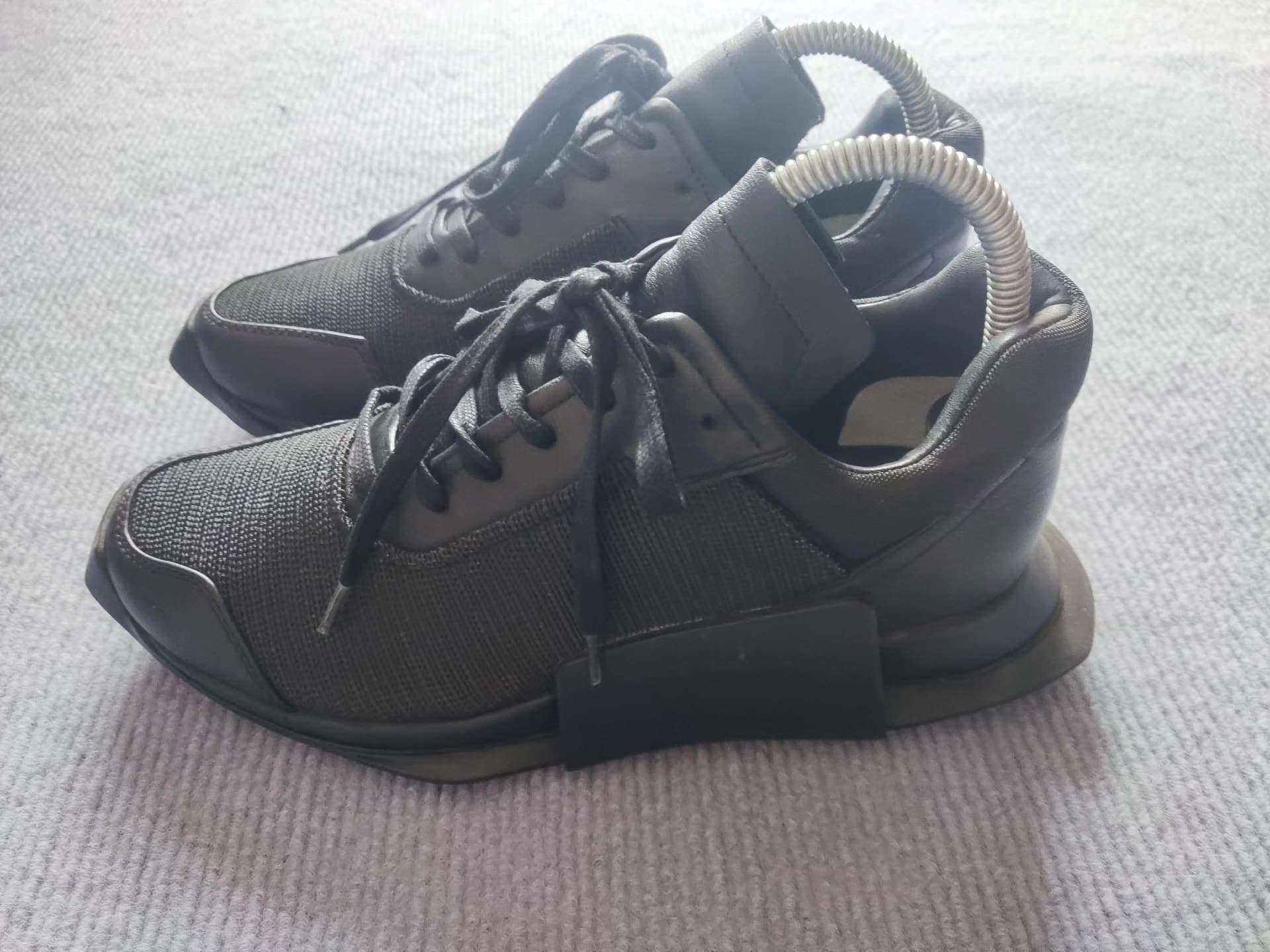 Почти новые оригинальные кроссовки RICK OWENS x ADIDAS под кобрендом RO