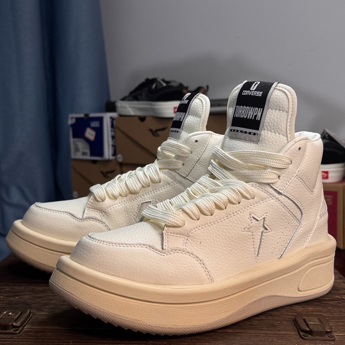 Совместная серия Rick Owens x Converse белого цвета