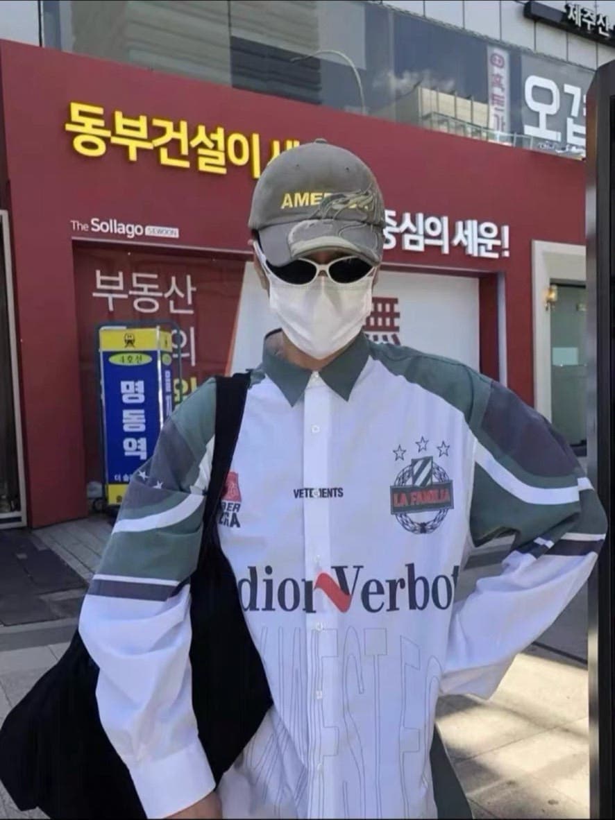Рубашка Vetements Marlboro, размер L
