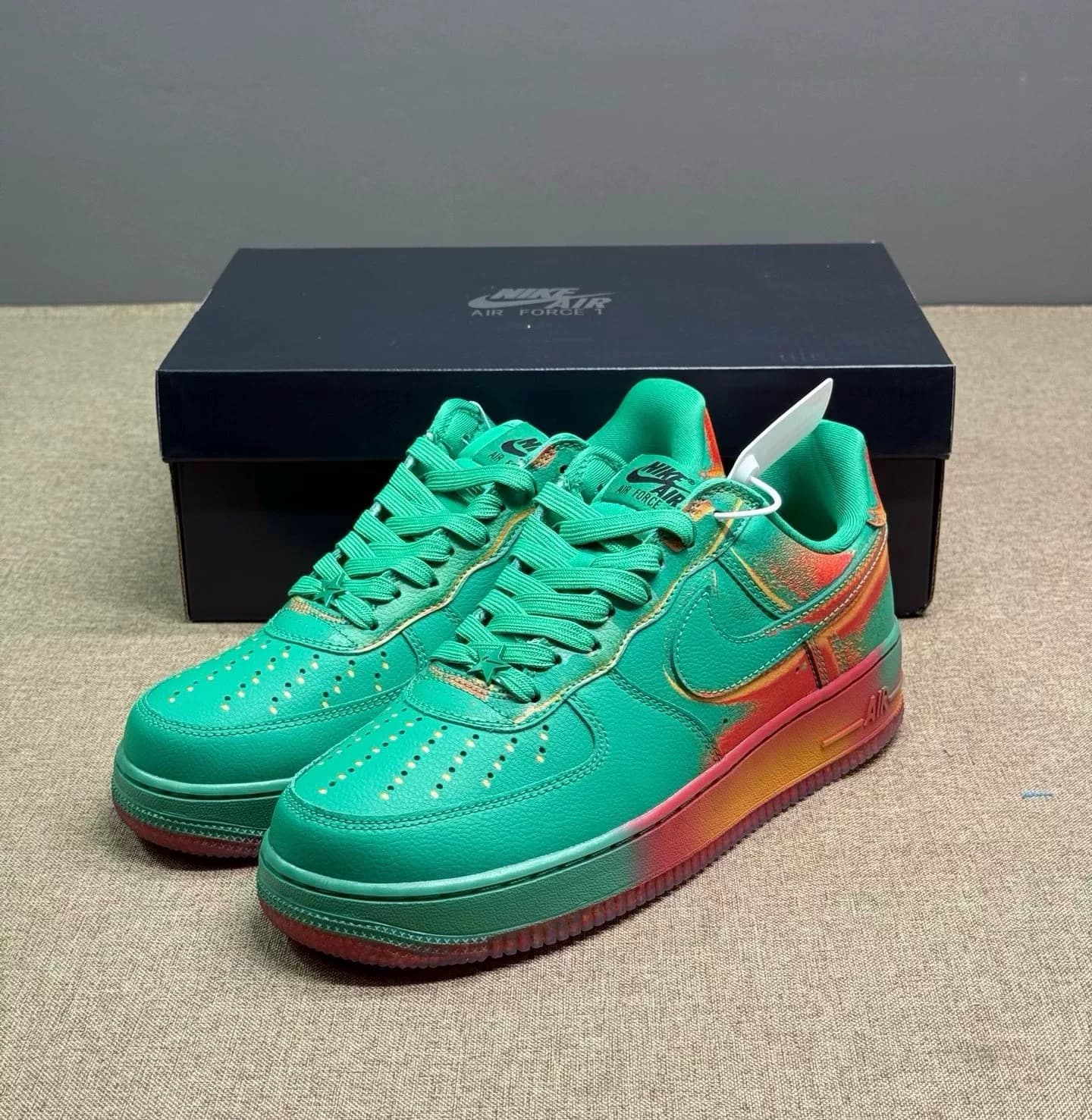 Оригинальная версия Nike Air Force 1 Low Ret