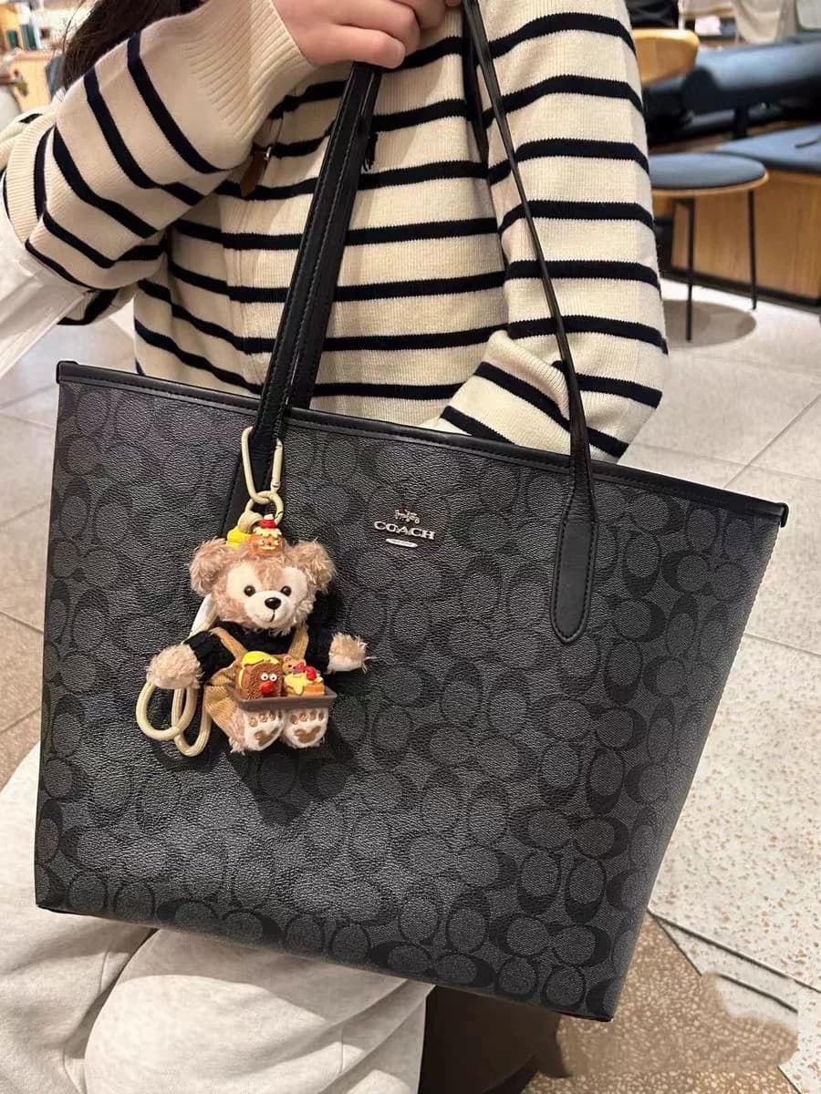 Подлинная совершенно новая сумка Coach Ole Coach Coach new tote bag City33 черного и серого цвета внутри