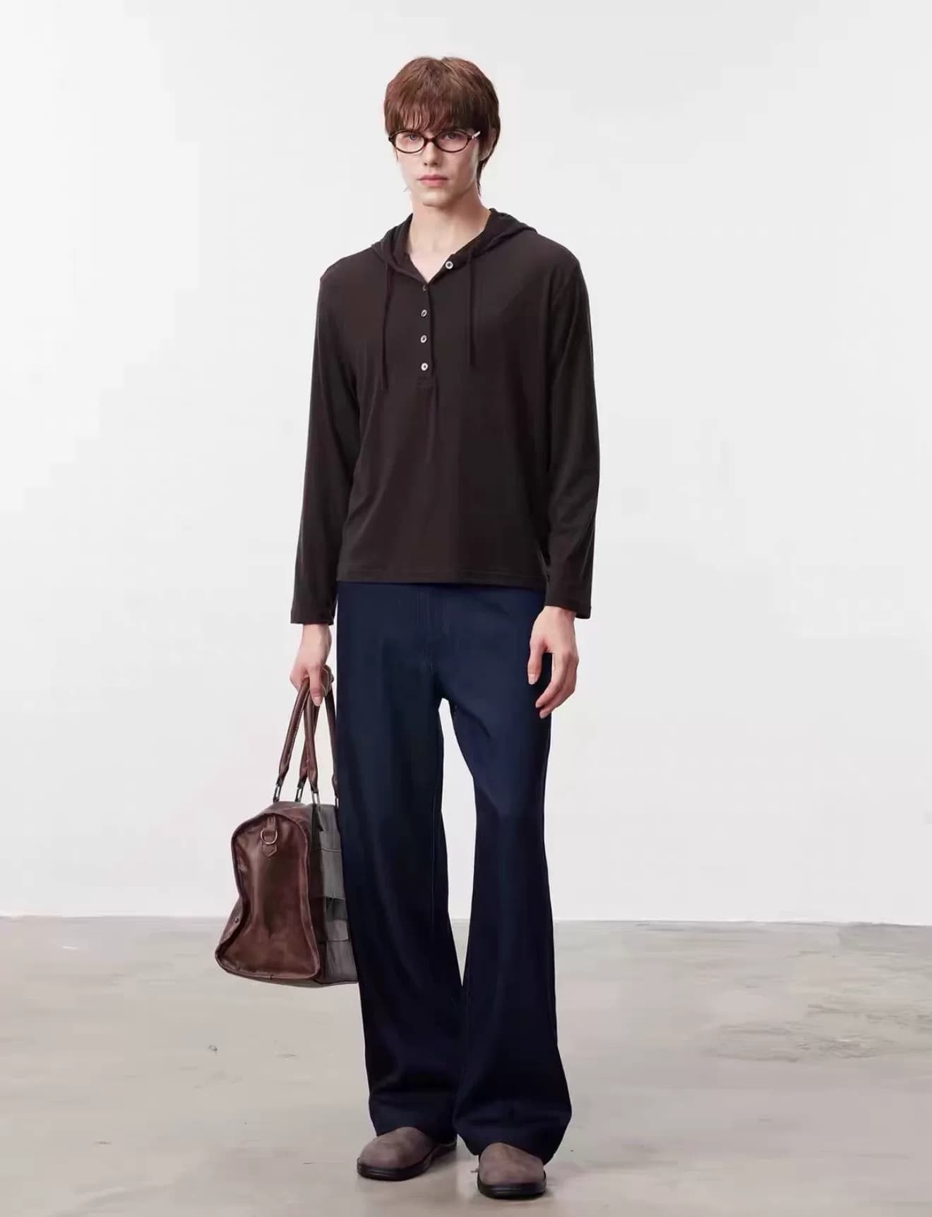 "Bloggers idle Brand new" - Шерстяная смесь DESERTO Tencel из мягкой восковой ткани с капюшоном Henry