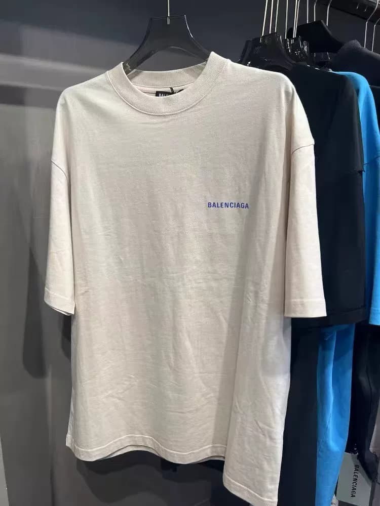 Balenciaga с коротким рукавом S размера