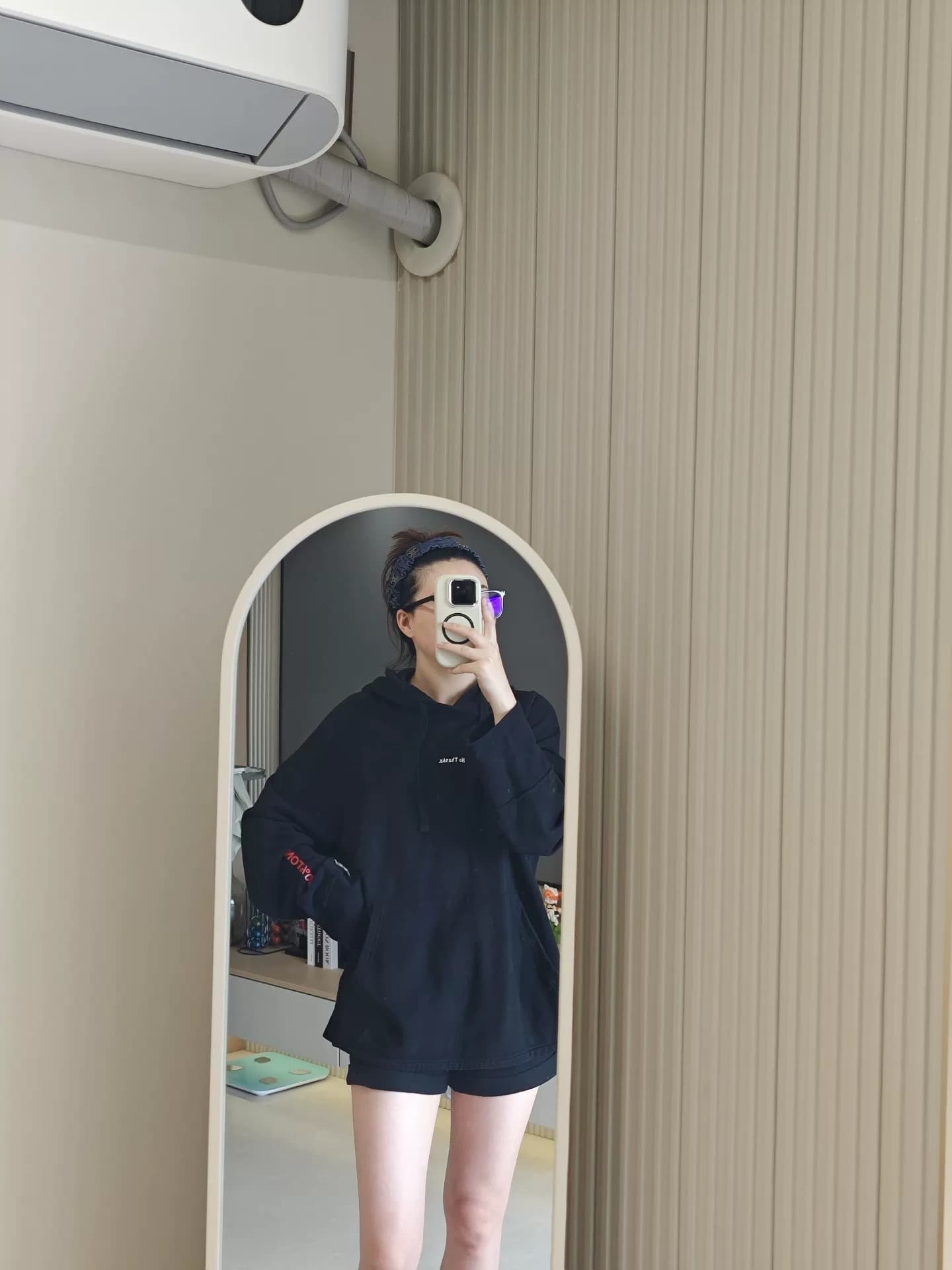 Черный свитер с капюшоном Vetements, 100% хлопок, свободный вариант (манжеты