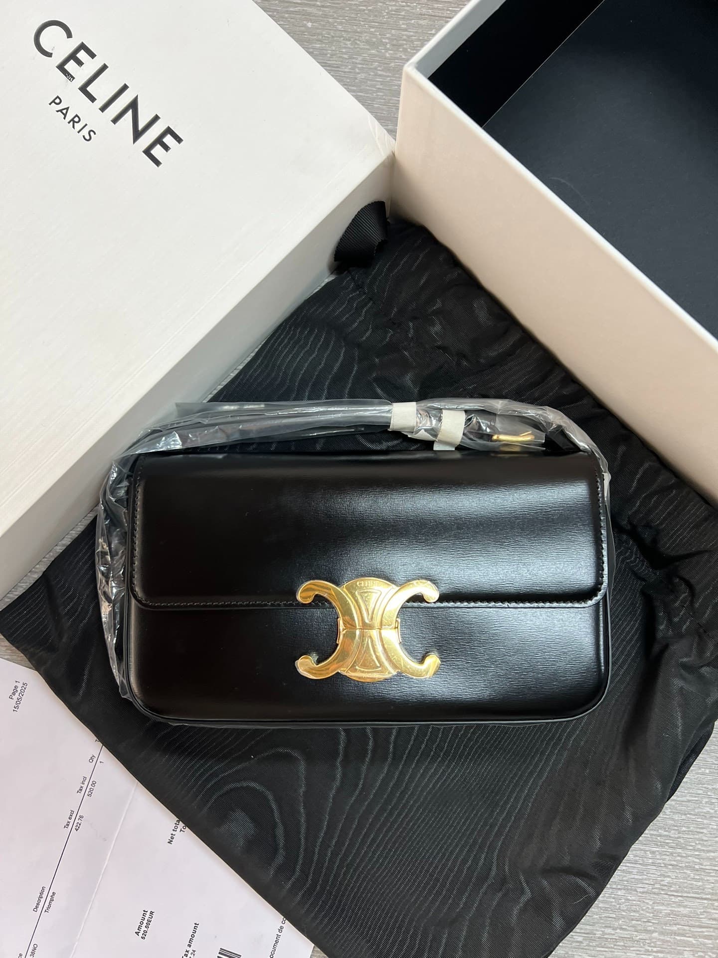 Совершенно новые 26 моделей с билетами CELINE Celine Claude с регулируемым золотым замком