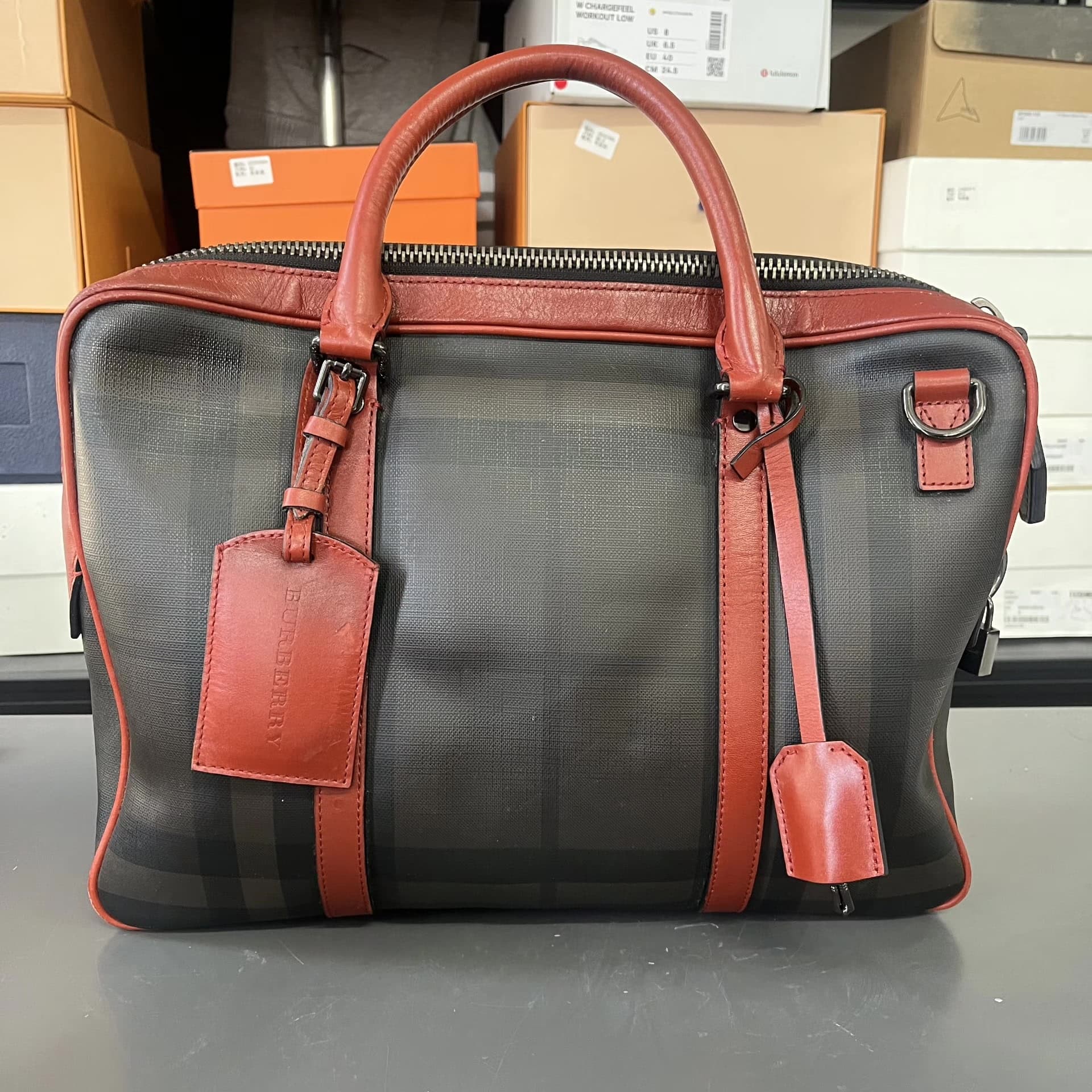 Классический мужской портфель BURBERRY в клетку черного и коричневого цветов в тон