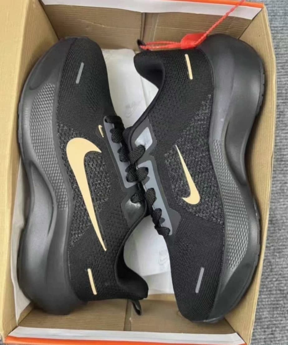 Совершенно новая повседневная спортивная обувь Nike, кроссовки для бега, мужская обувь, купленная по первоначальной цене более 800 долларов, уже неск…