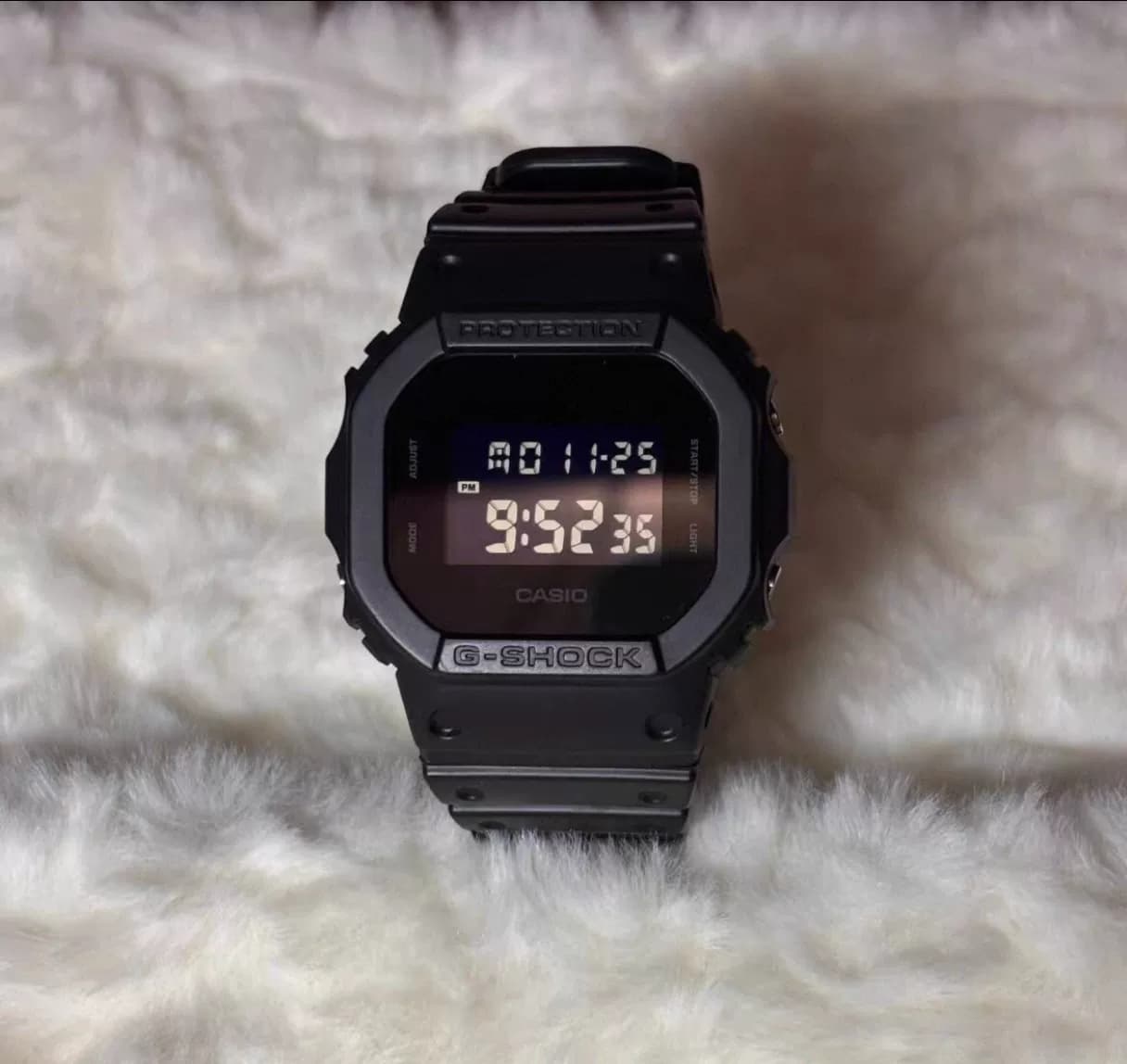 Водонепроницаемые спортивные часы Casio pure black small square watch dw5600 Black Samurai small square watch