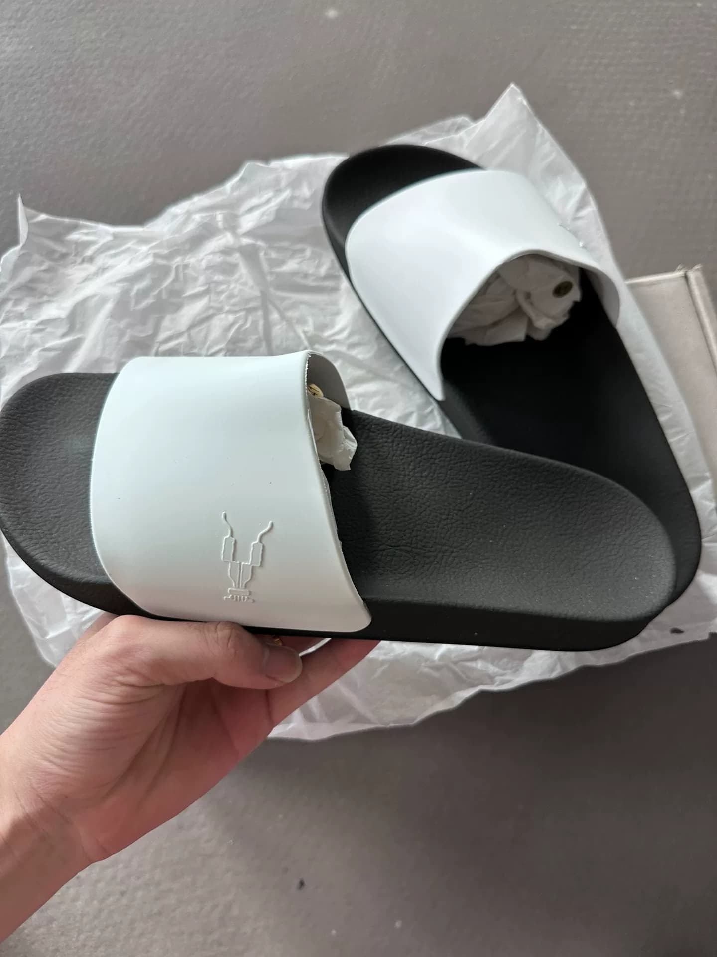 rickowens + сложная линия + drkshdw + тапочки + черно-белые