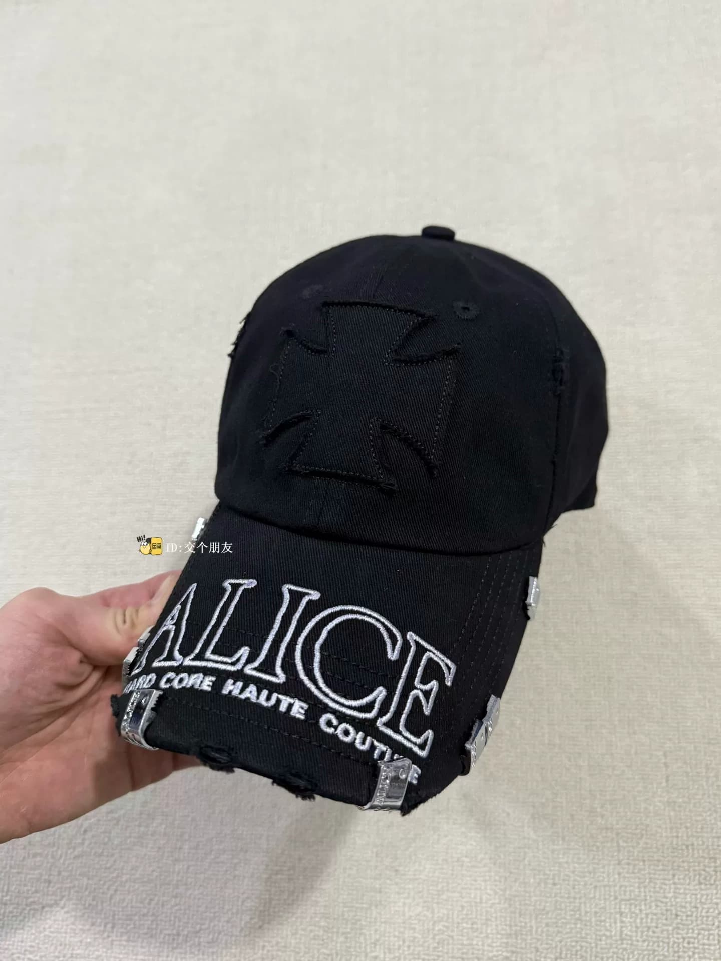 нашивка Alice Hollywood patch cross cap