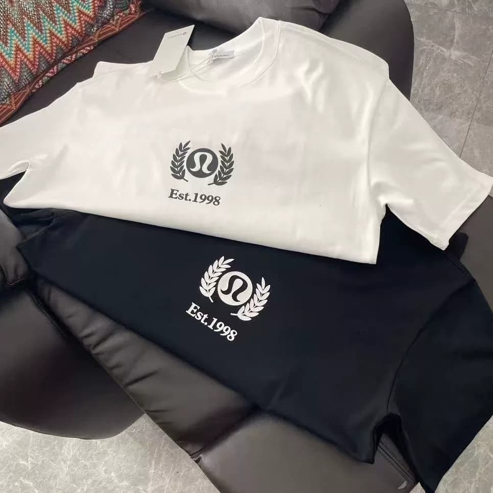 Совершенно новая бесплатная доставка, новая мужская и женская футболка lulu с короткими рукавами, черно-белая