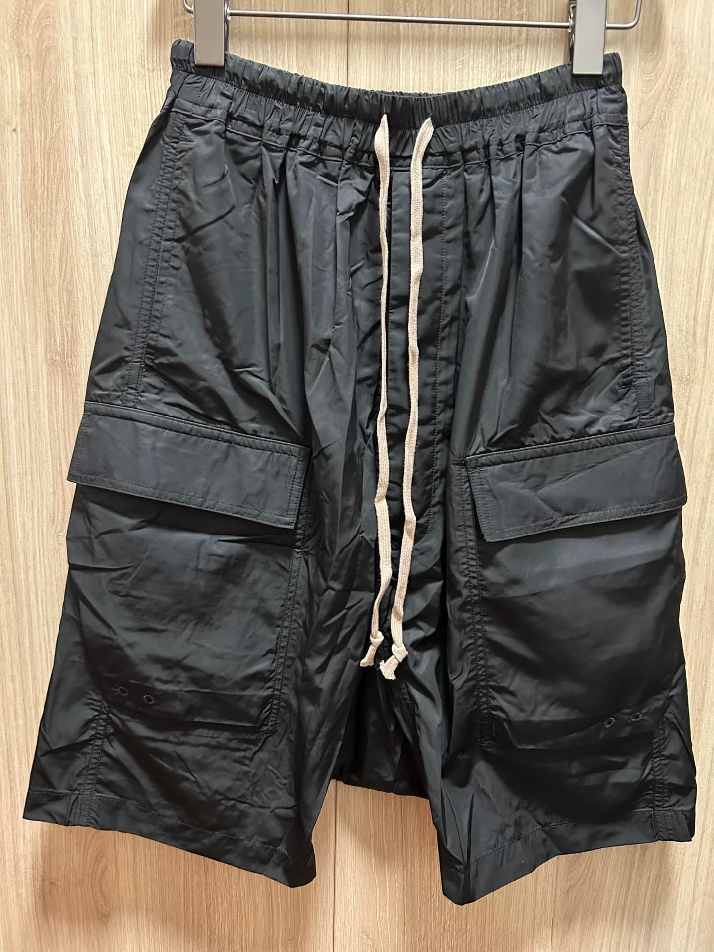 брюки ro rick owens classic basic с двусторонним карманом и большим разрезом на промежности, только шорты основной линии