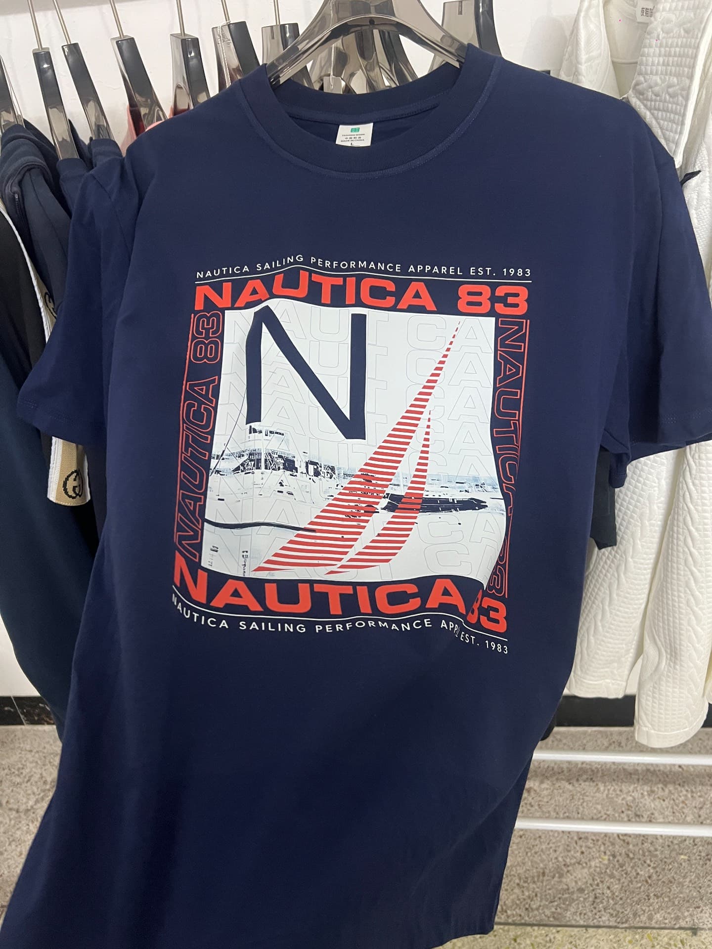 новая мужская футболка nautica 2025 с коротким рукавом
