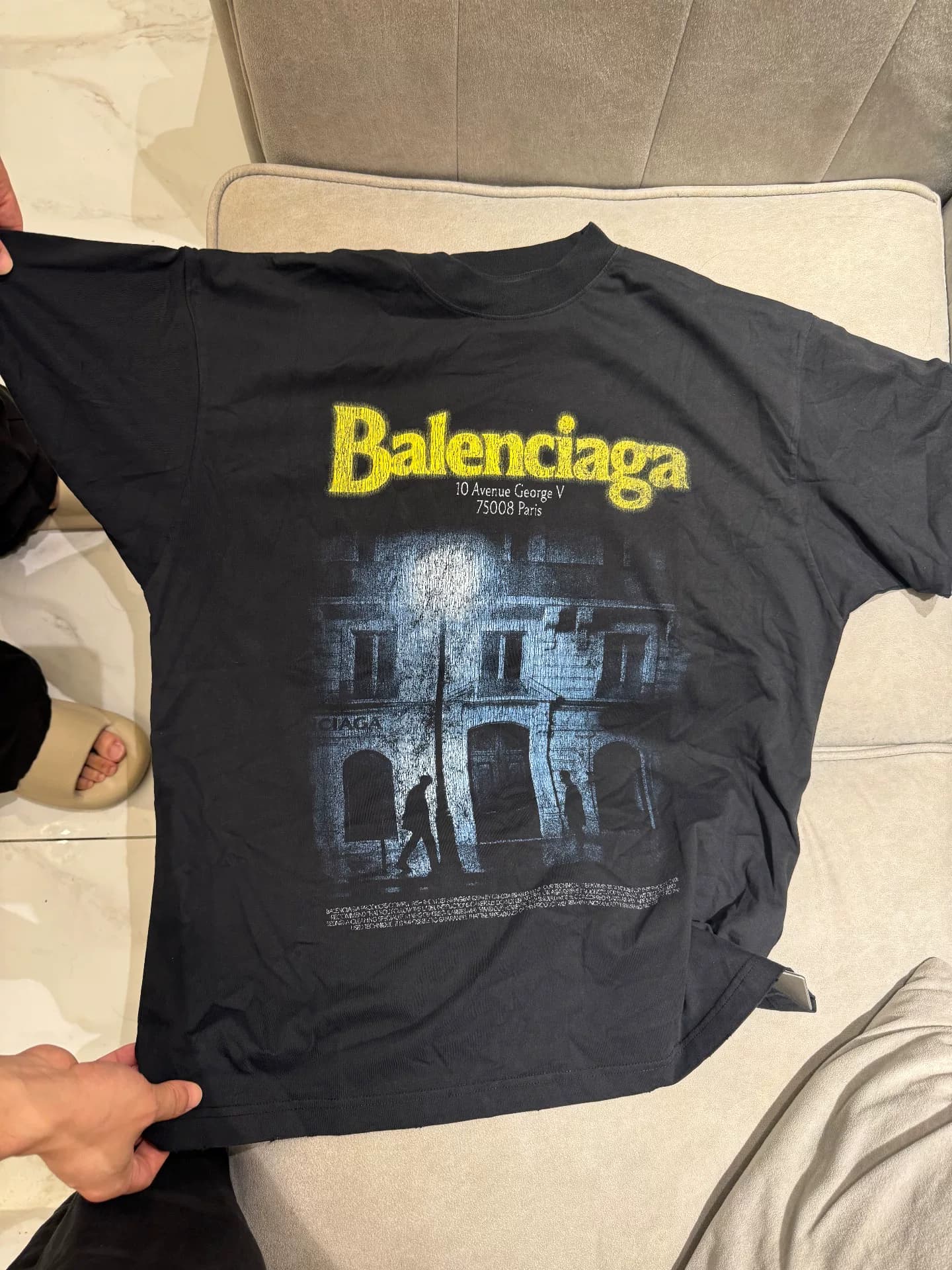 Черная футболка Balenciaga